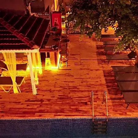 Kekik Catina 3* Alacati
